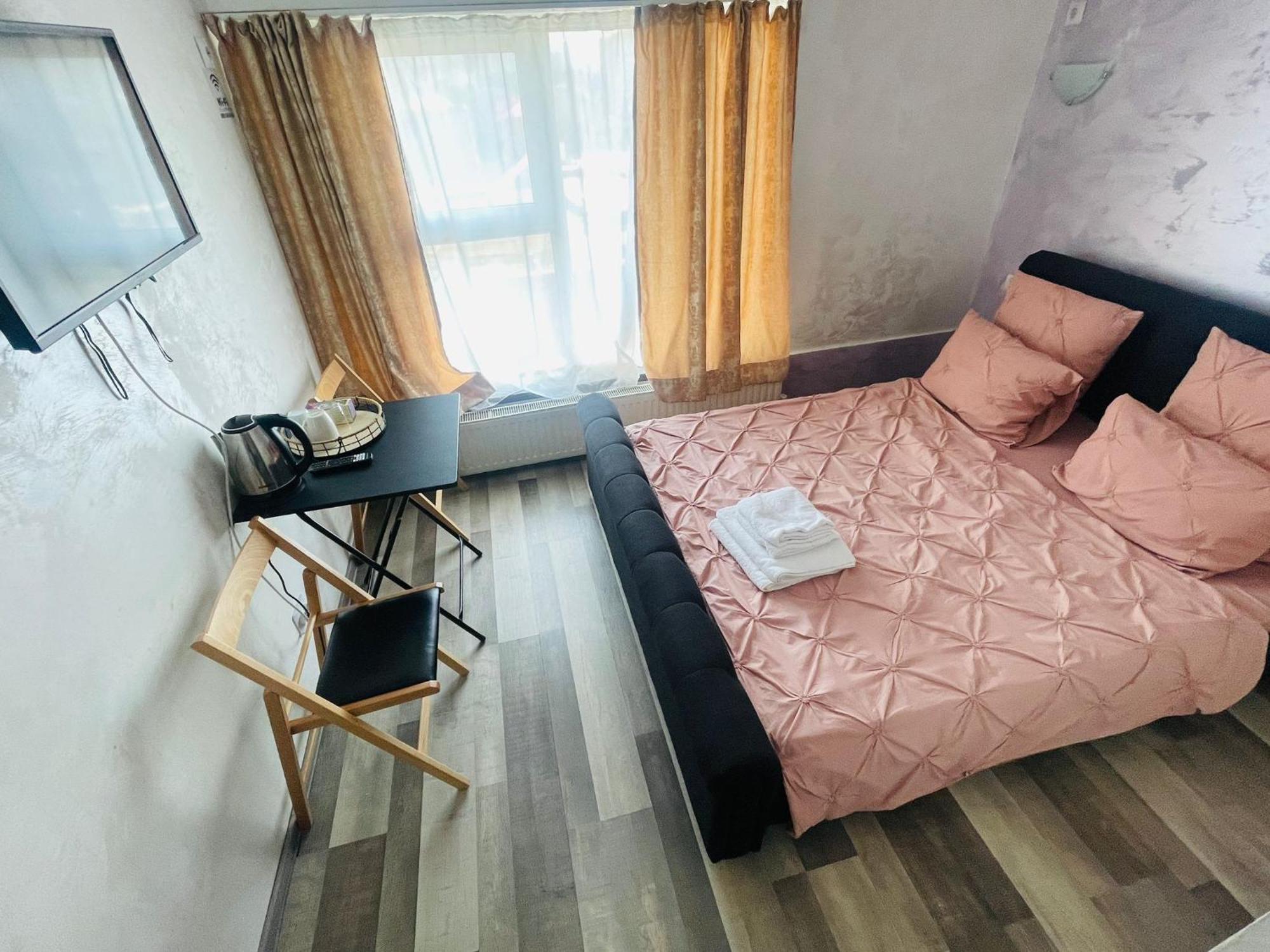 Urban Suites Iasi Esterno foto